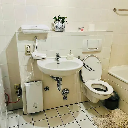 53qm 2zimmer Helle Familiewhg Mit Garten Nahe Uni